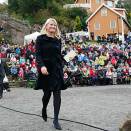 Crown Princess Mette-Marit about to give a speech in Sogndalstrand (Photo: Bjørn Sigurdsøn, Scanpix)